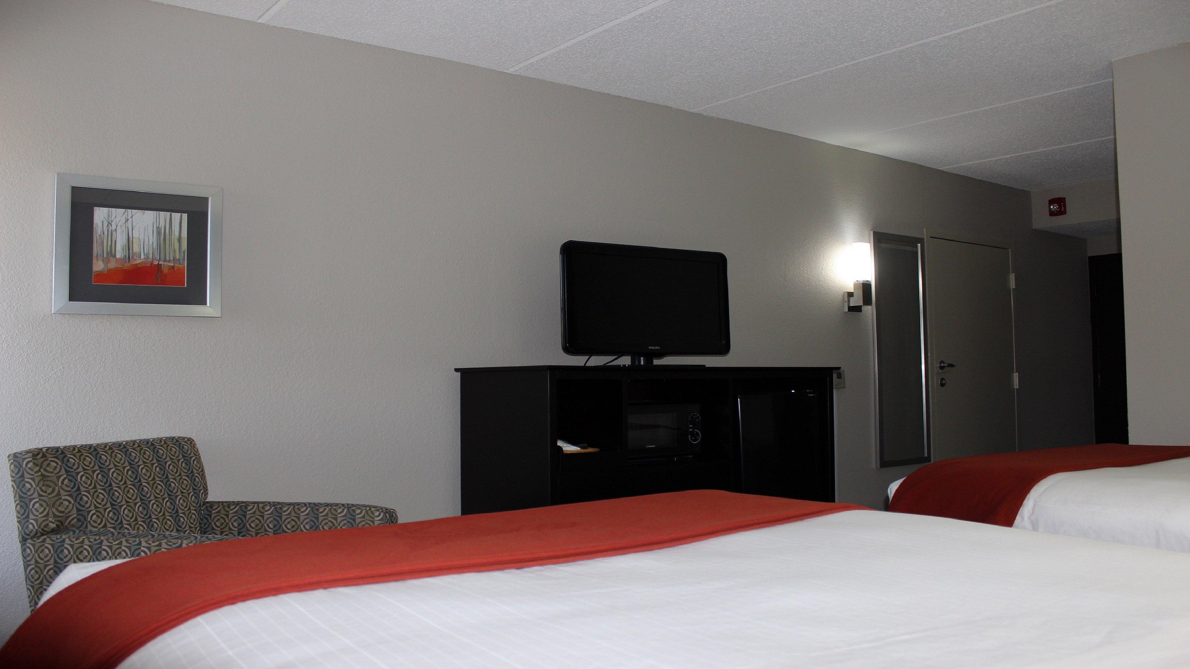 Holiday Inn Express Forsyth By Ihg Exterior photo