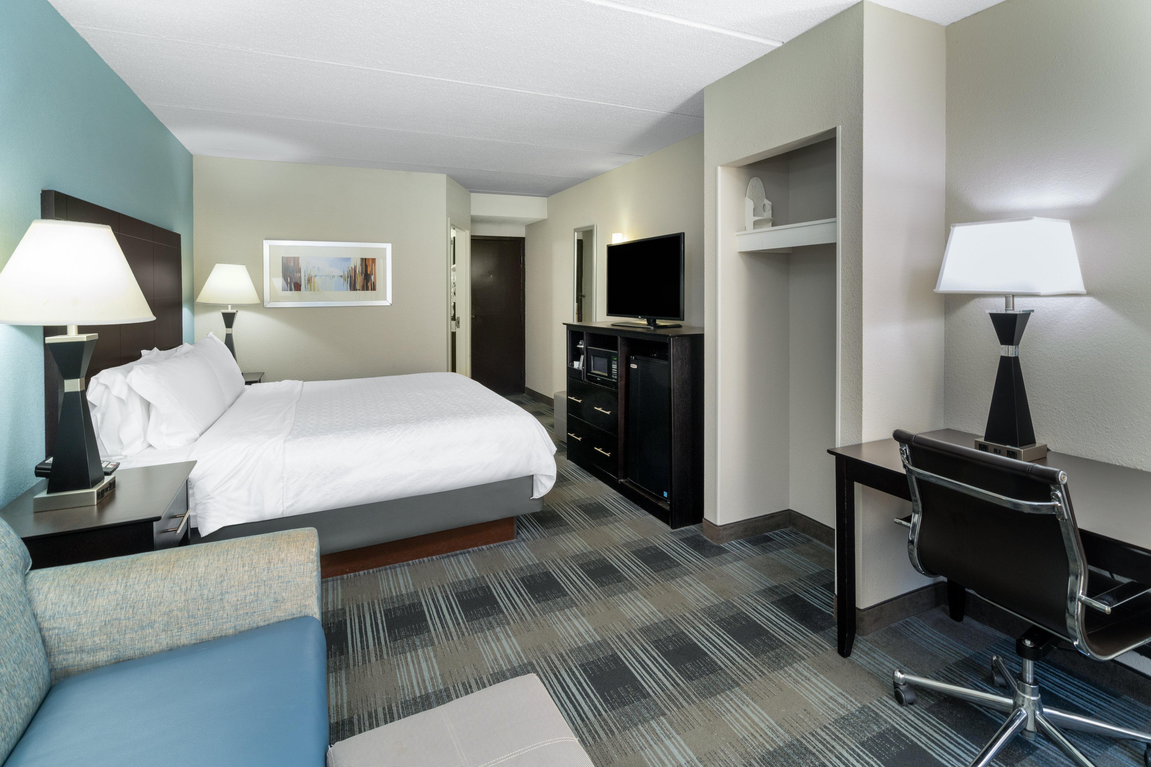 Holiday Inn Express Forsyth By Ihg Exterior photo