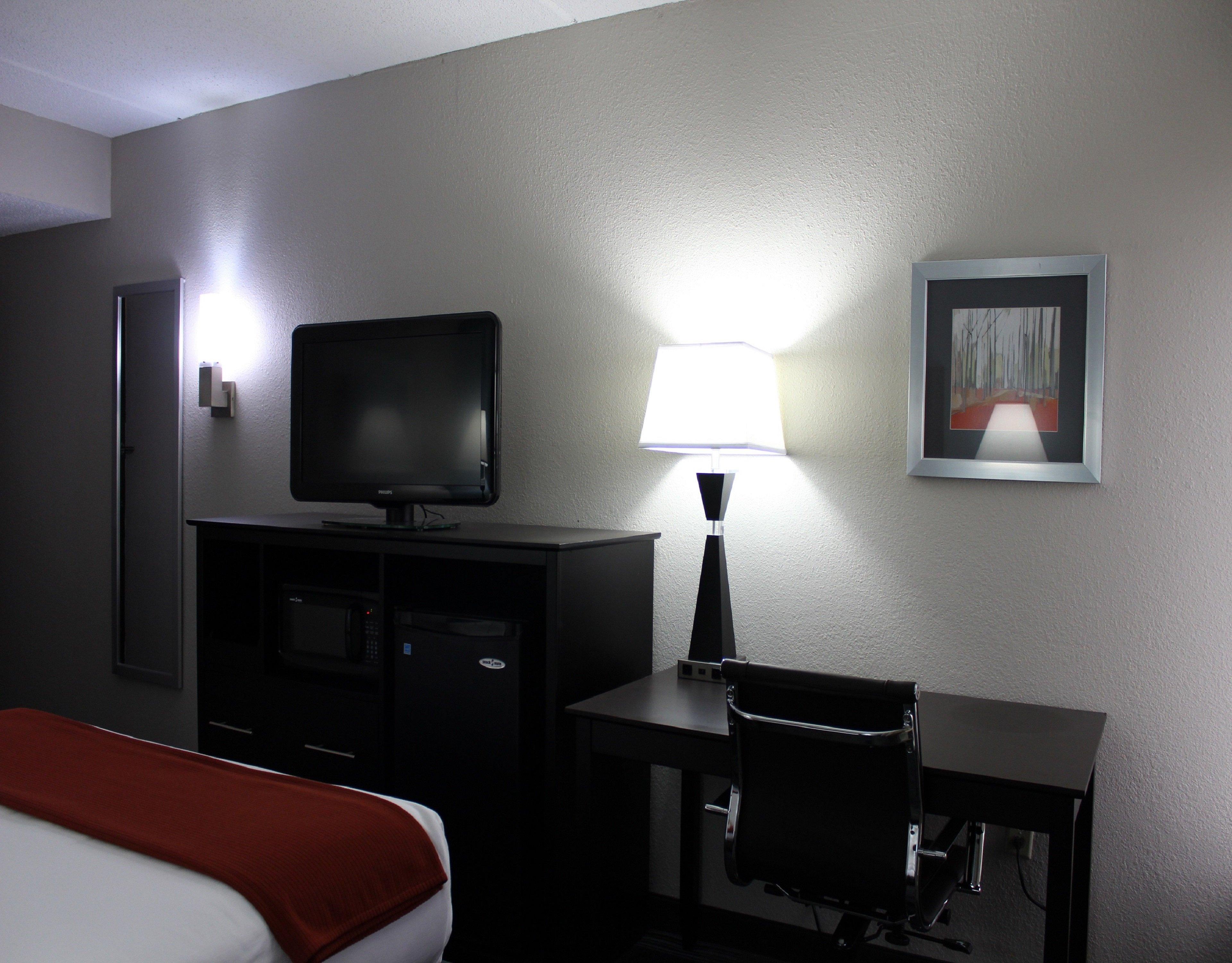 Holiday Inn Express Forsyth By Ihg Exterior photo